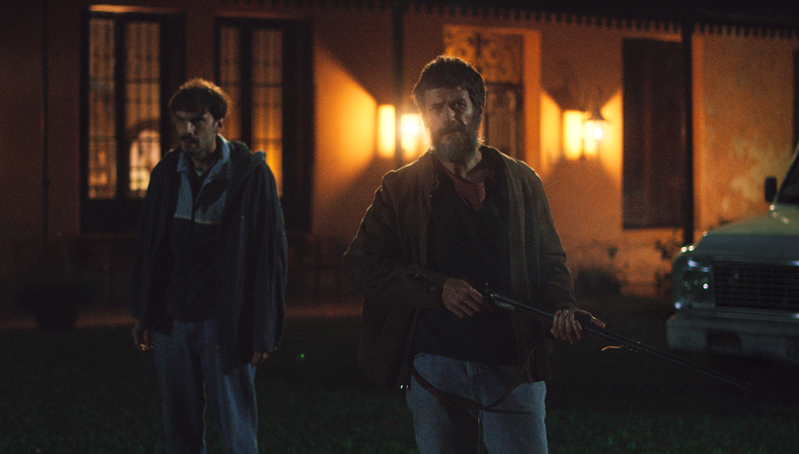 When Evil Lurks Trailer